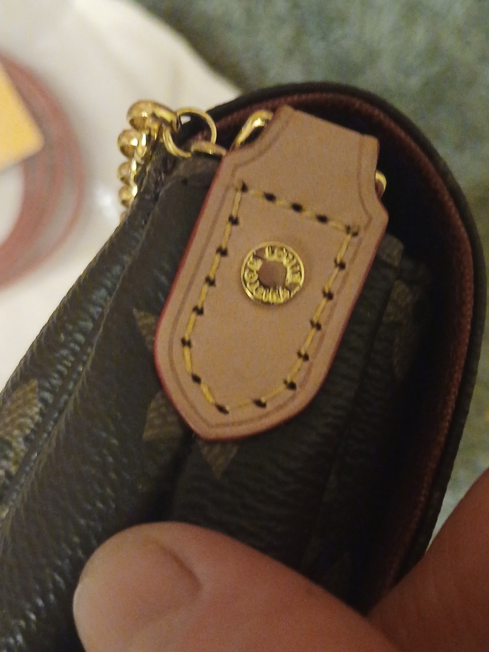 Brown Monogram Chain Wallet - Picture 5 of 11